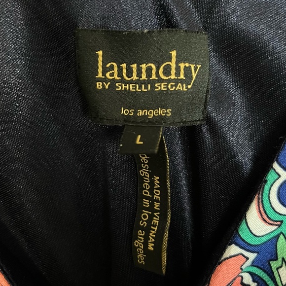 Colorful Pattern Dress - Picture 5 of 6